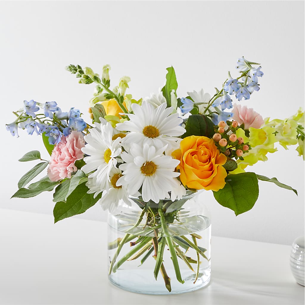 Sun Salutation Bouquet – Corner Flowers, Brooklyn NY