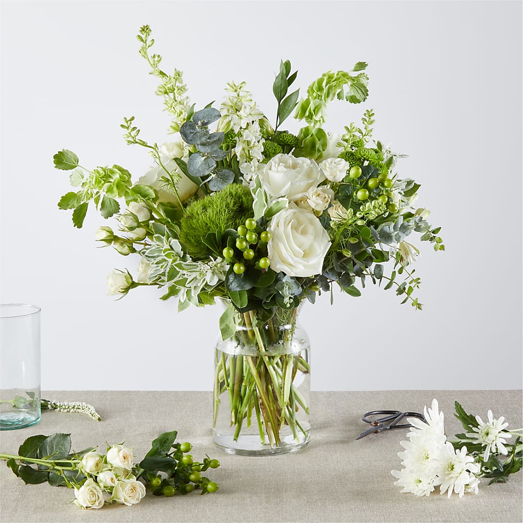 Irish Garden - A Florist Original – Corner Flowers, Brooklyn NY