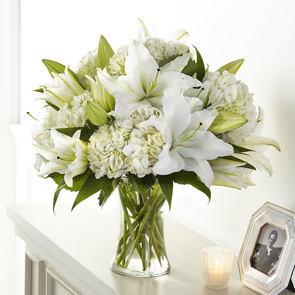 Compassionate Lily Bouquet – Corner Flowers, Brooklyn NY