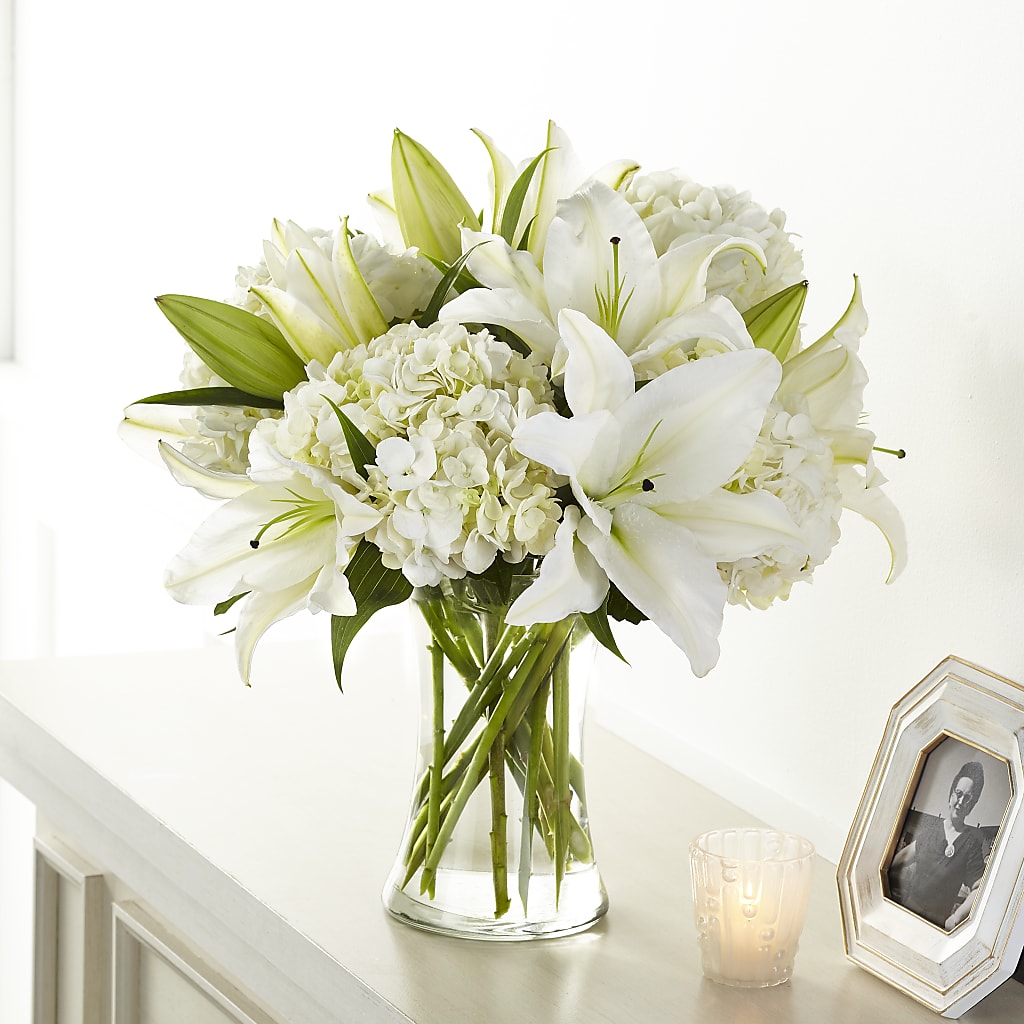 Compassionate Lily Bouquet – Corner Flowers, Brooklyn NY