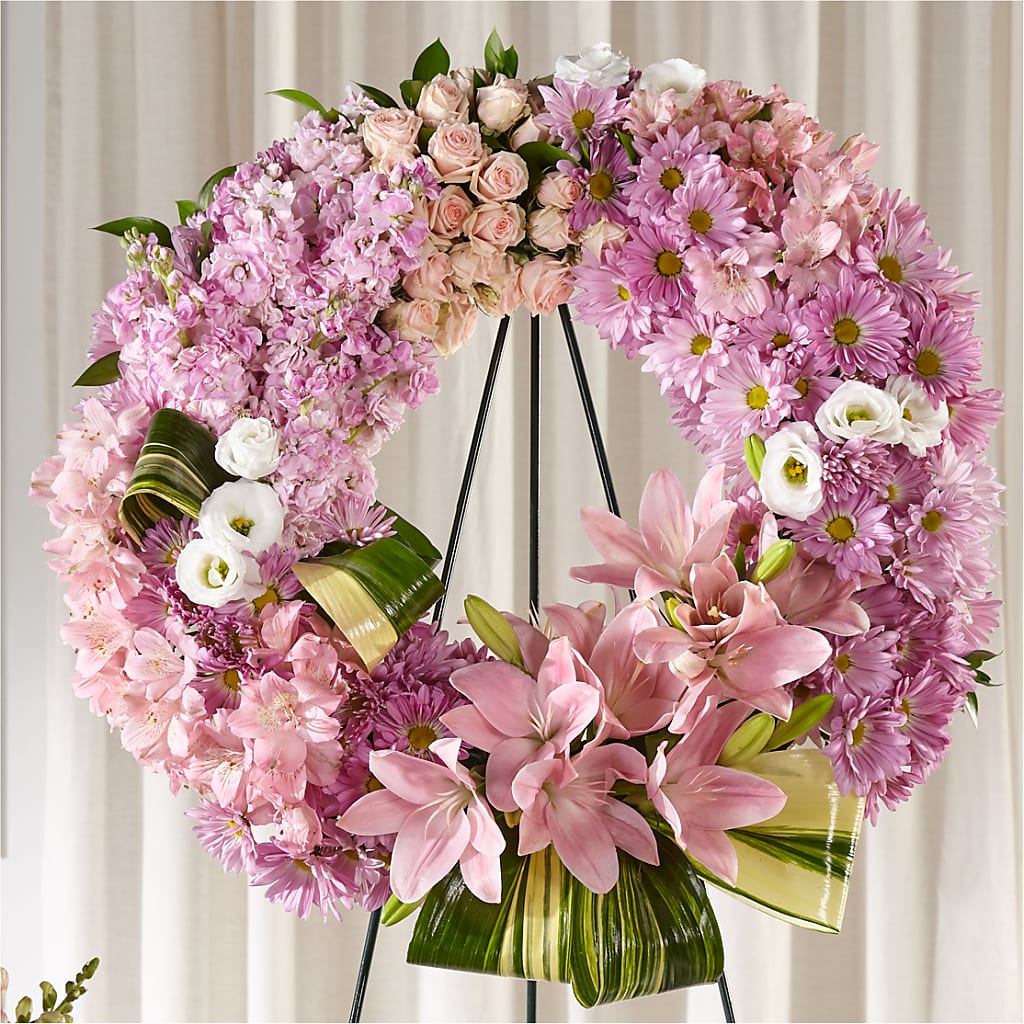 Gift of Warmth Wreath – Corner Flowers, Brooklyn NY