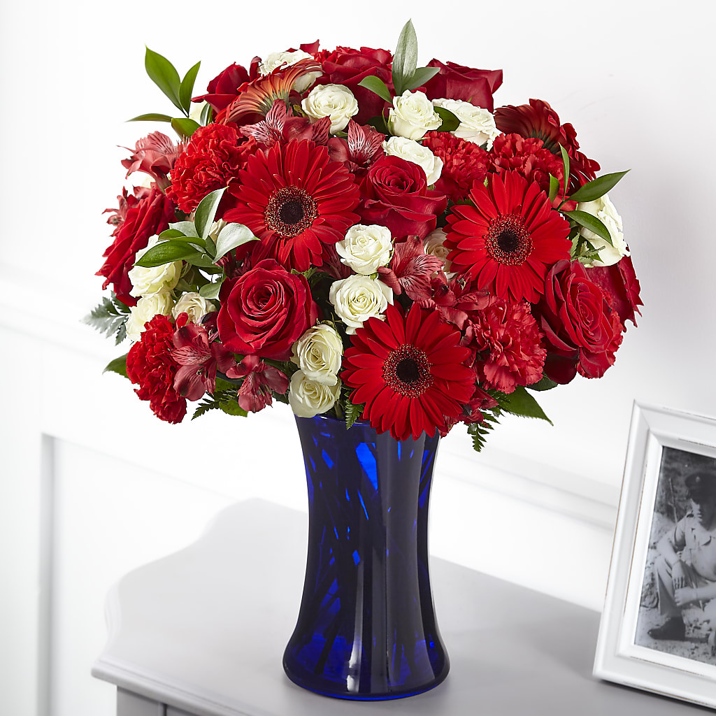 Hearts Embrace Bouquet – Corner Flowers, Brooklyn NY