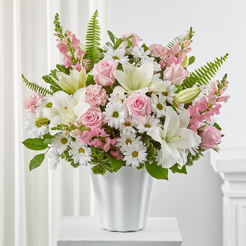 Soft Touch Tabletop Basket – Corner Flowers, Brooklyn NY