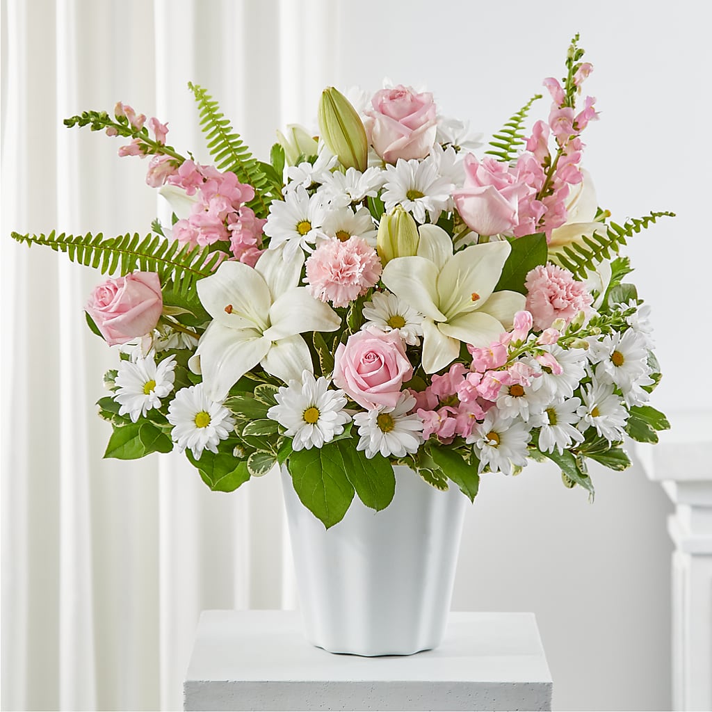 Soft Touch Tabletop Basket – Corner Flowers, Brooklyn NY