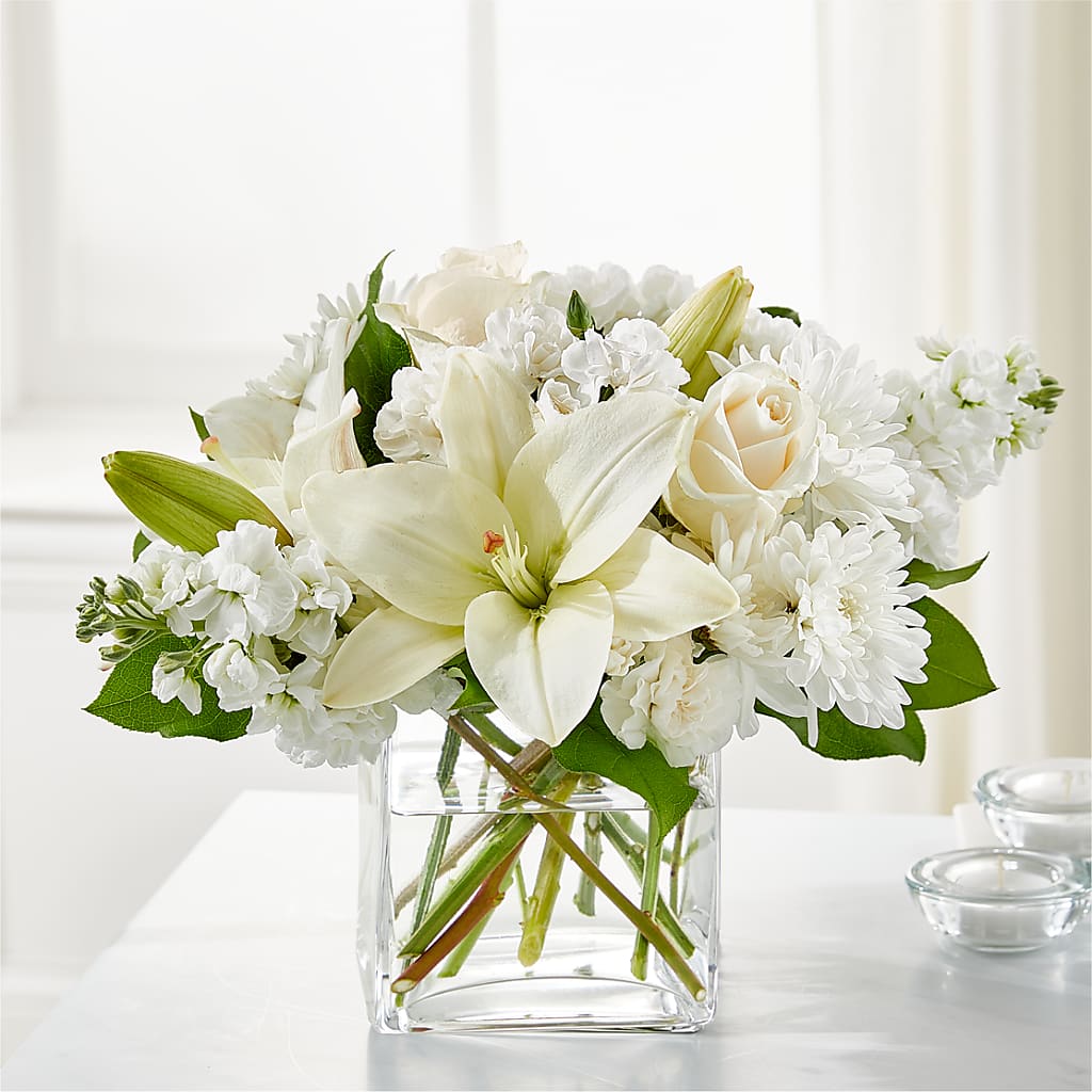 Gentle Breeze Bouquet – Corner Flowers, Brooklyn NY