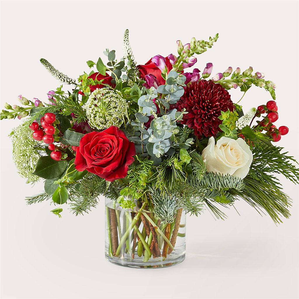 Cranberry Fizz Bouquet – Corner Flowers, Brooklyn NY