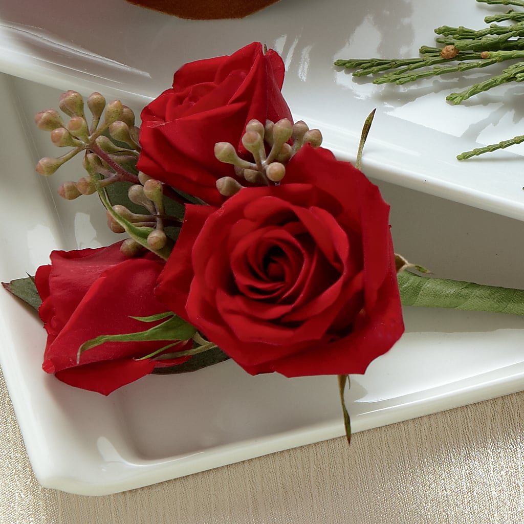 Red Spray Rose Boutonniere – Corner Flowers, Brooklyn NY