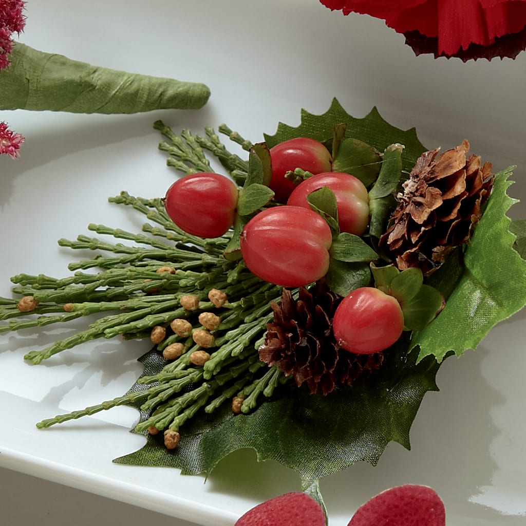 Red Berry Boutonniere – Corner Flowers, Brooklyn NY