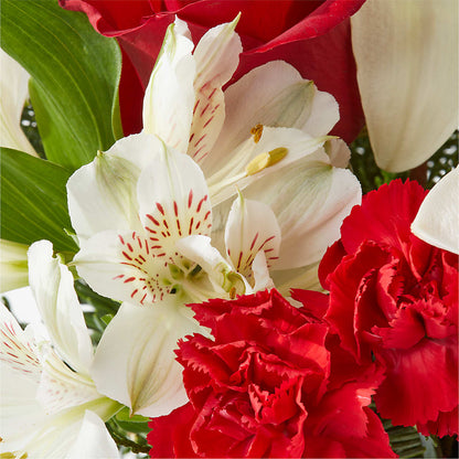 Holiday Season Bouquet –  Corner Flowers, Brooklyn NY